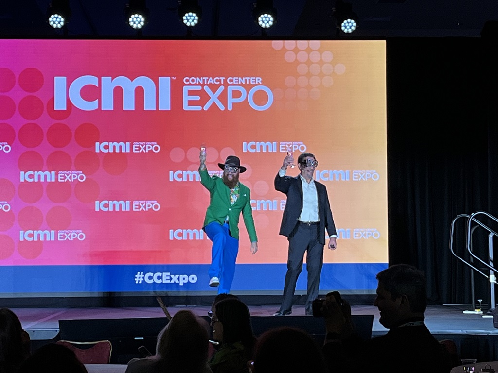 Emcee Nate Brown and kickoff keynote Brad Cleveland welcome attendees to ICMI Contact Center Expo 2023