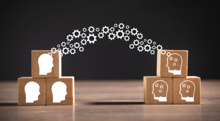 Graphic illustrating the concept of sharing knowledge.