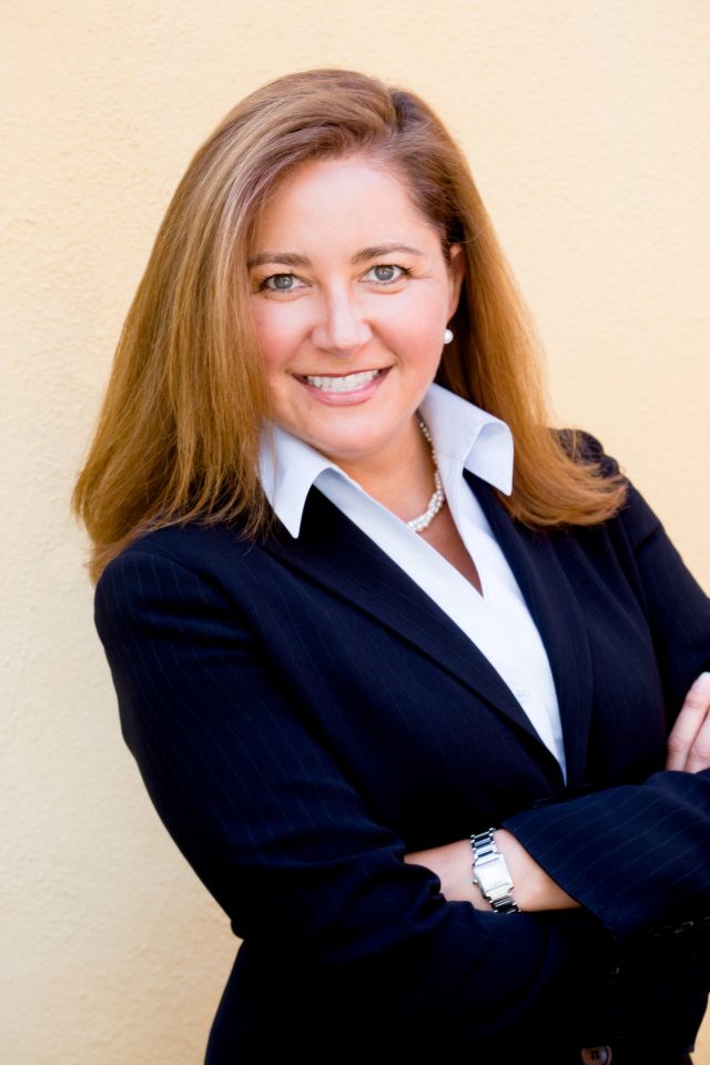 Angelique Davis, inContact